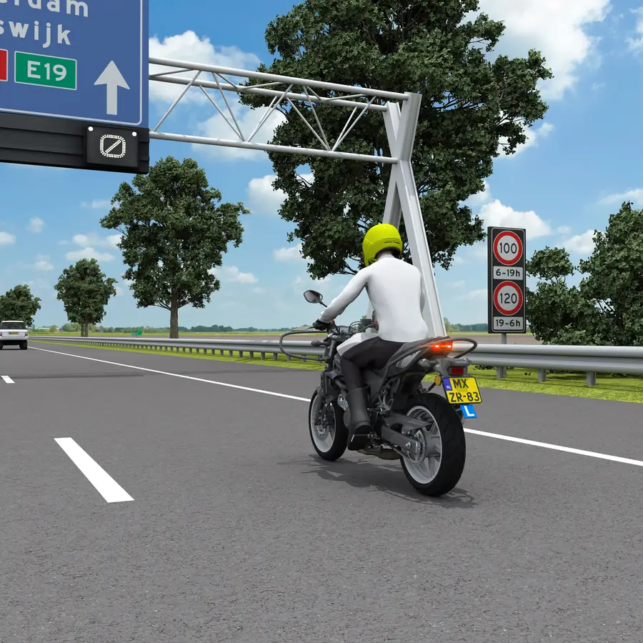 iTheorie is ook geschikt voor het leren van je motor theorie.